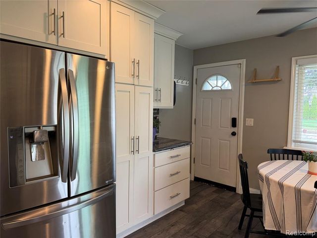 38604 Maes Street, Westland, MI 48186