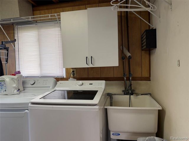 38604 Maes Street, Westland, MI 48186