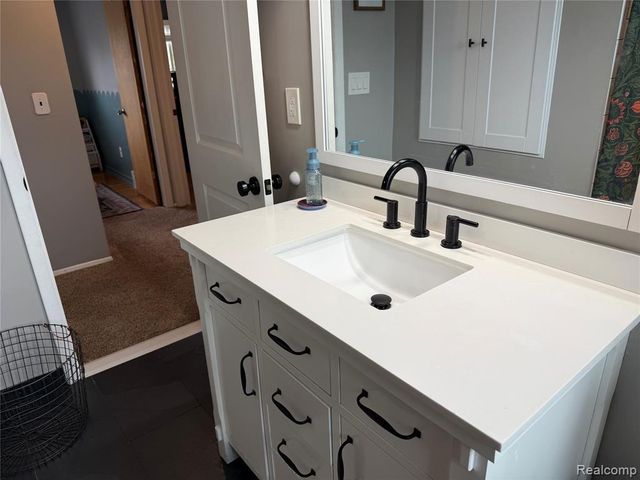 38604 Maes Street, Westland, MI 48186