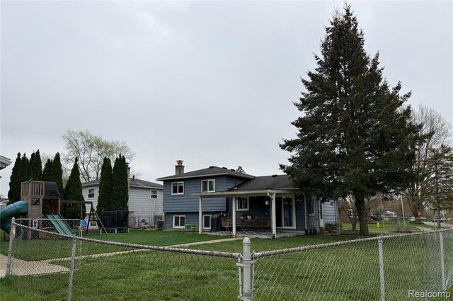 38604 Maes Street, Westland, MI 48186