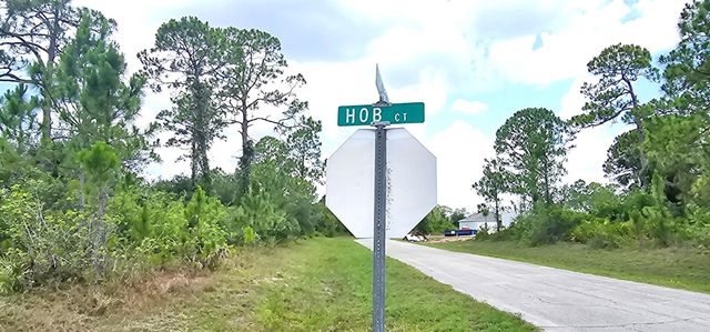 6204 Hob Court, Labelle, FL 33935