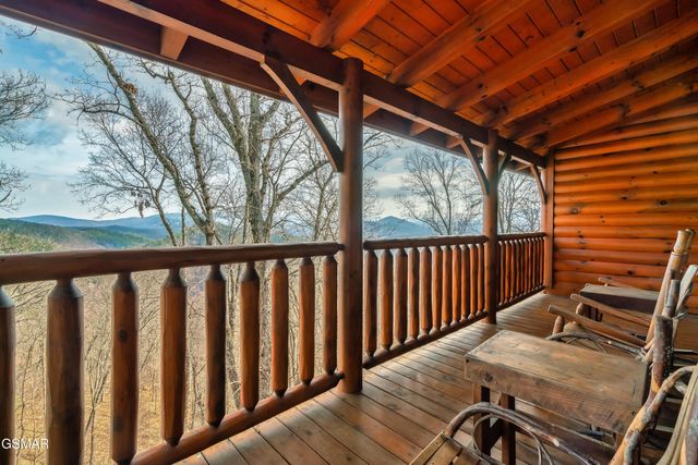 3012 Legacy Vista Drive, Sevierville, TN 37876