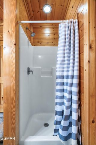 3012 Legacy Vista Drive, Sevierville, TN 37876