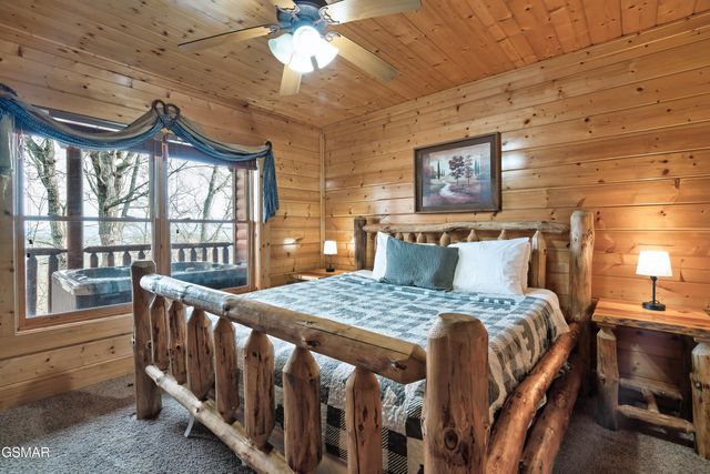 3012 Legacy Vista Drive, Sevierville, TN 37876