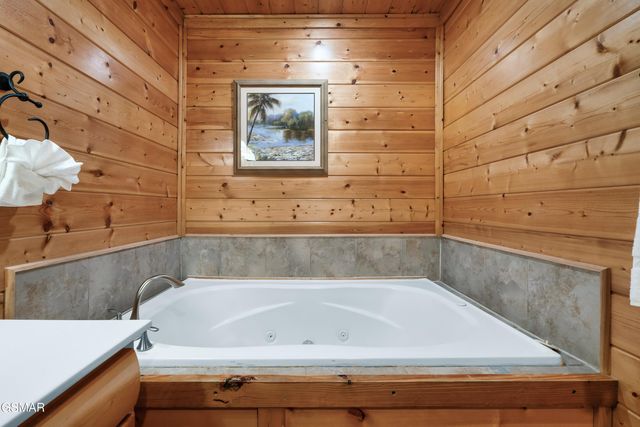 3012 Legacy Vista Drive, Sevierville, TN 37876