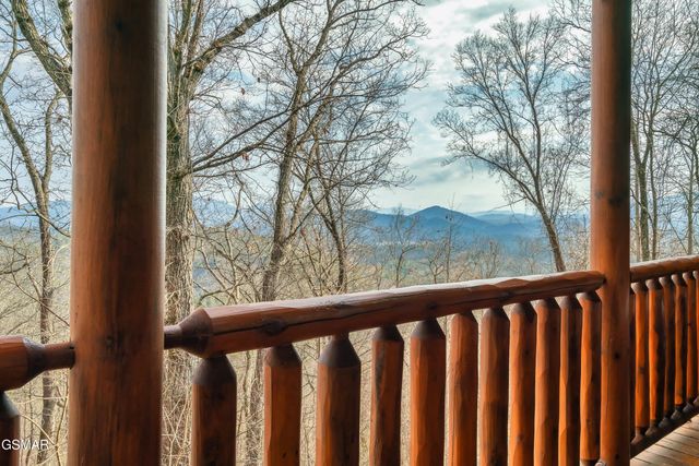 3012 Legacy Vista Drive, Sevierville, TN 37876