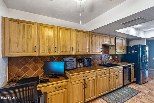 10818 W BROOKSIDE Drive, Sun City, AZ 85351