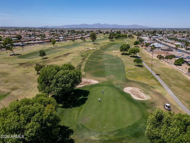 10818 W BROOKSIDE Drive, Sun City, AZ 85351