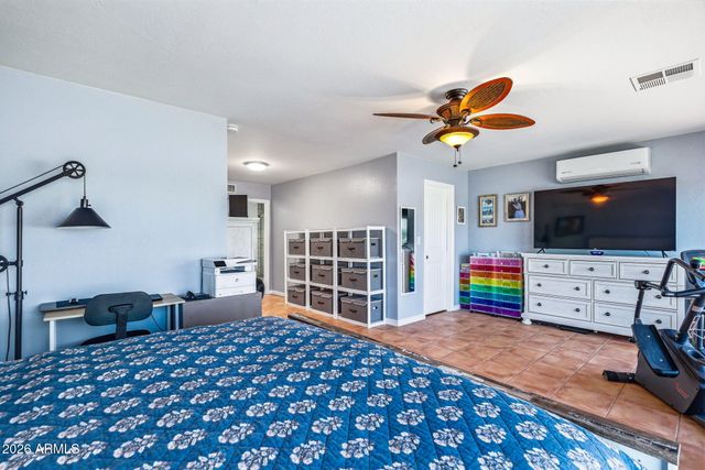 10818 W BROOKSIDE Drive, Sun City, AZ 85351