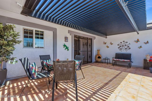 10818 W BROOKSIDE Drive, Sun City, AZ 85351