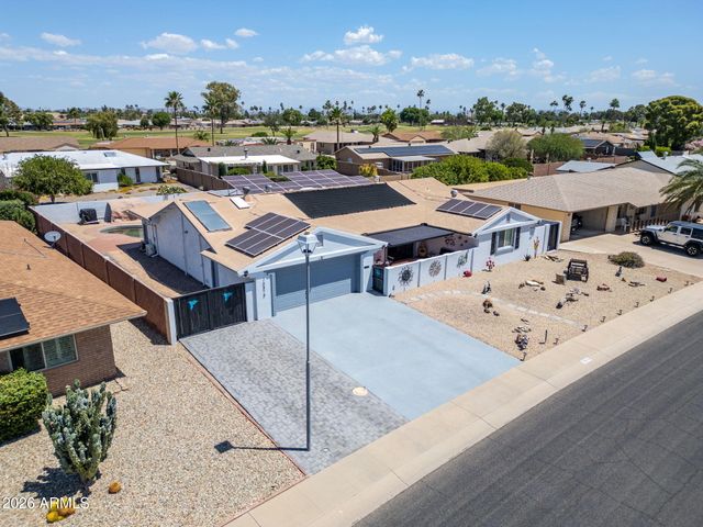 10818 W BROOKSIDE Drive, Sun City, AZ 85351