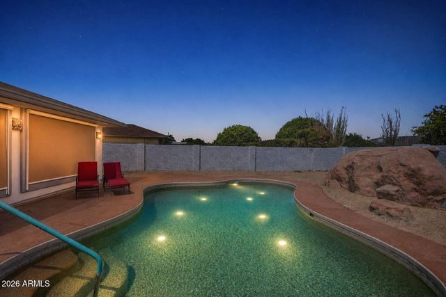 10818 W BROOKSIDE Drive, Sun City, AZ 85351
