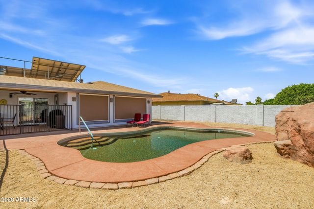 10818 W BROOKSIDE Drive, Sun City, AZ 85351