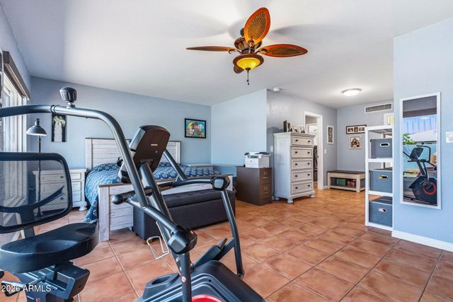 10818 W BROOKSIDE Drive, Sun City, AZ 85351