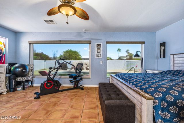 10818 W BROOKSIDE Drive, Sun City, AZ 85351