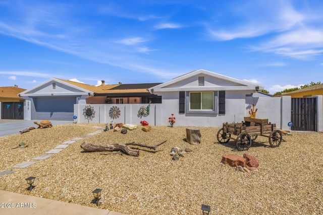 10818 W BROOKSIDE Drive, Sun City, AZ 85351