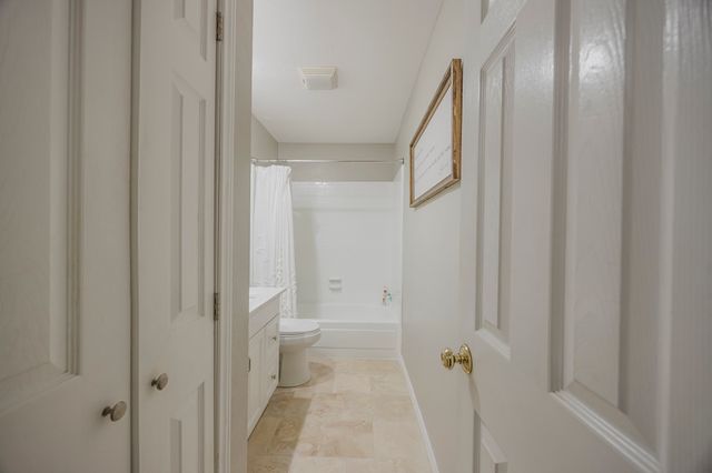 5721 Squires Drive, The Colony, TX 75056
