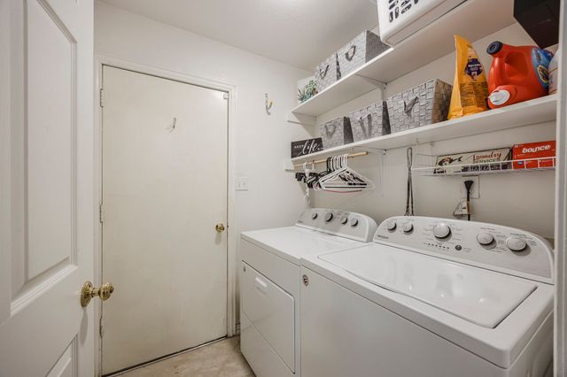 5721 Squires Drive, The Colony, TX 75056