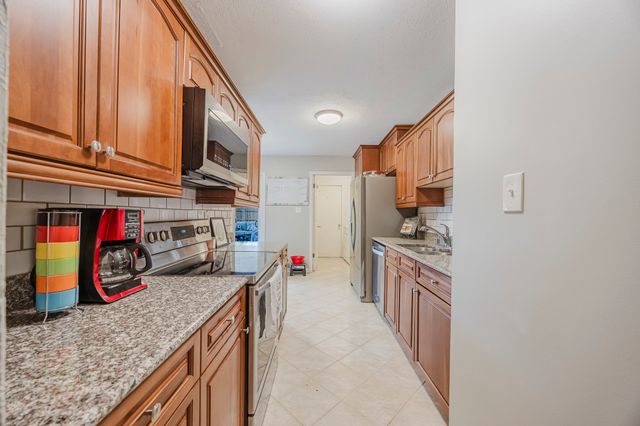 5721 Squires Drive, The Colony, TX 75056