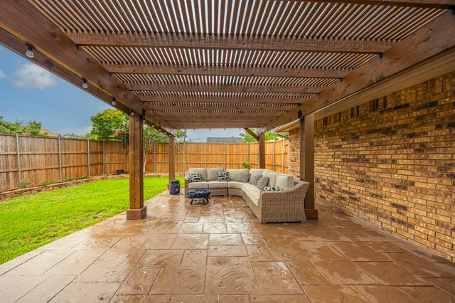 5721 Squires Drive, The Colony, TX 75056