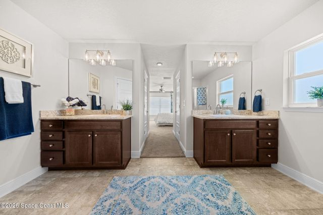 2238 Whiteside Avenue SE, Palm Bay, FL 32909