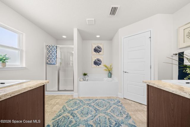 2238 Whiteside Avenue SE, Palm Bay, FL 32909