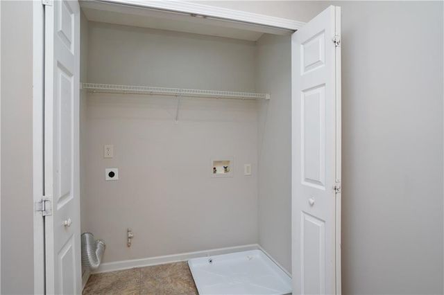 182 Oak Green Drive, Lawrenceville, GA 30044