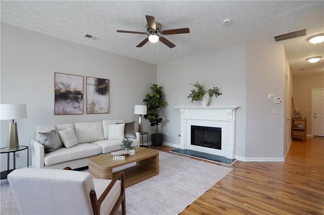 182 Oak Green Drive, Lawrenceville, GA 30044