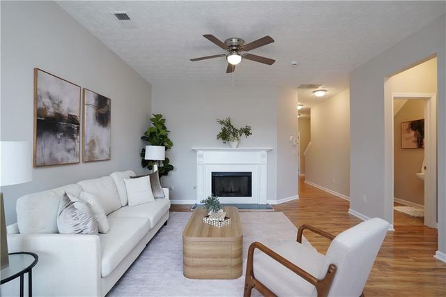 182 Oak Green Drive, Lawrenceville, GA 30044