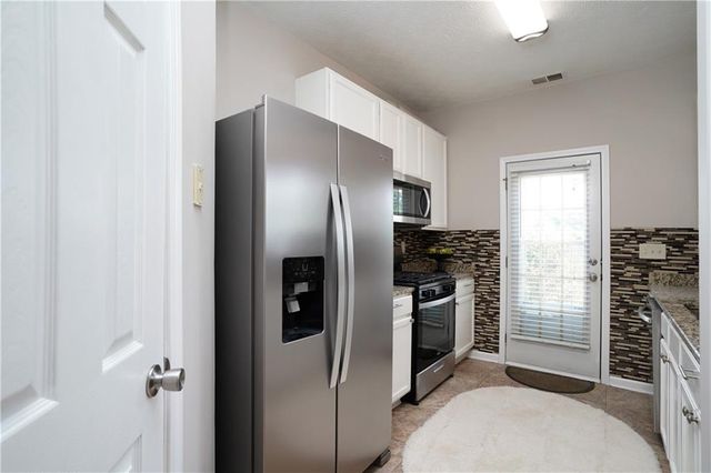 182 Oak Green Drive, Lawrenceville, GA 30044