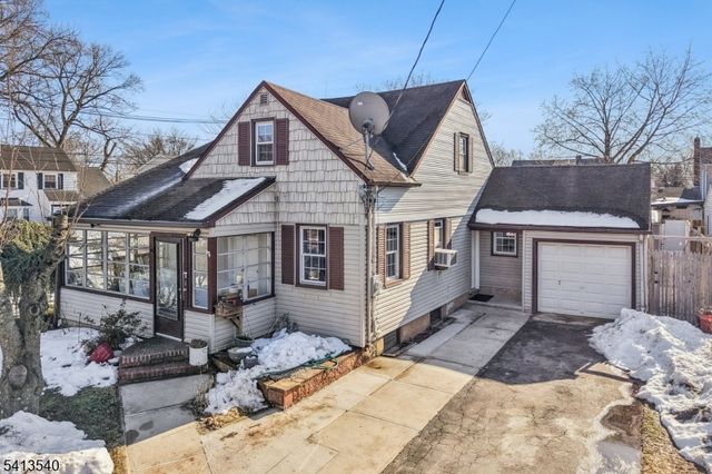 1 Furber Ave, Linden City, NJ 07036