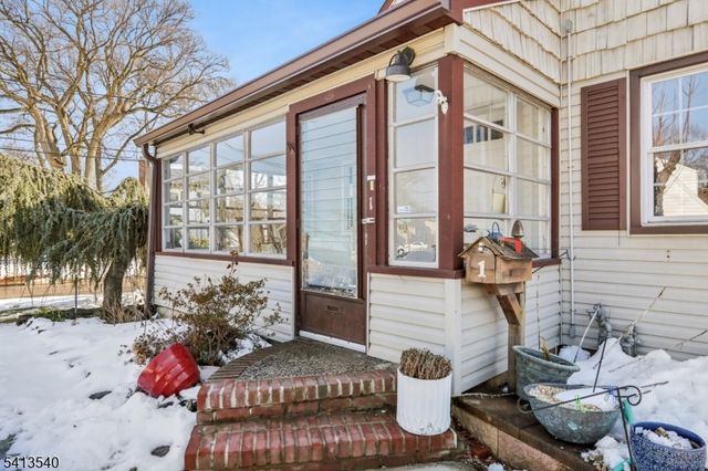 1 Furber Ave, Linden City, NJ 07036