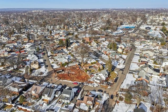 1 Furber Ave, Linden City, NJ 07036