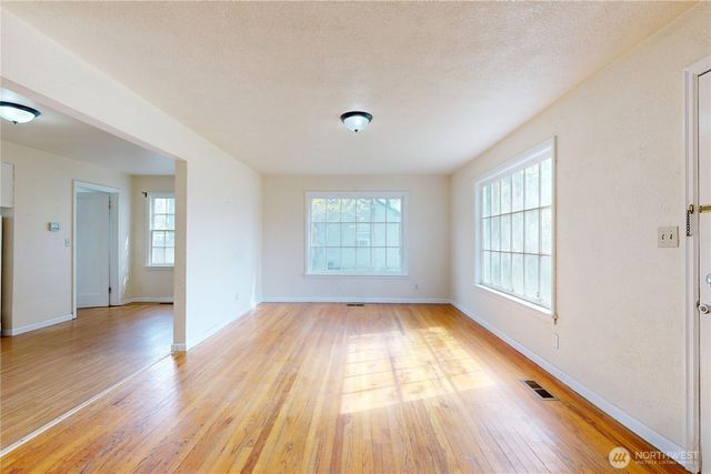 522 SW First, College Place, WA 99324