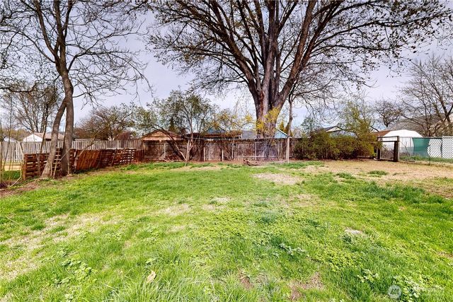 522 SW First, College Place, WA 99324