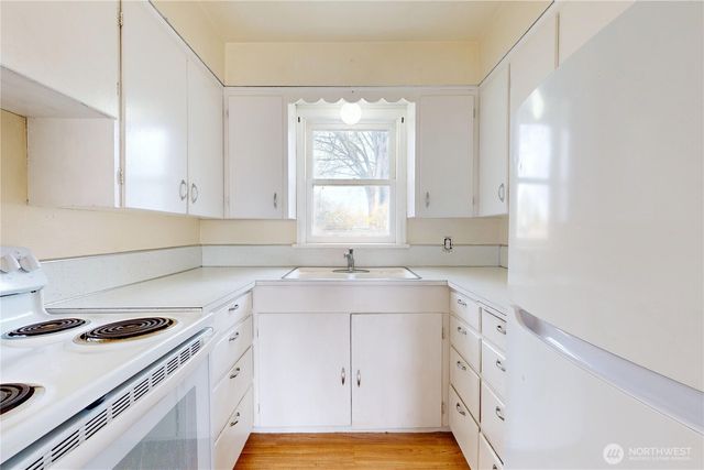 522 SW First, College Place, WA 99324