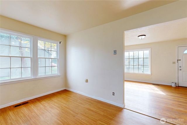 522 SW First, College Place, WA 99324