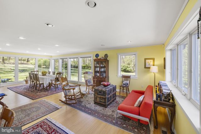 96 PEACH GLEN RD, Gardners, PA 17324