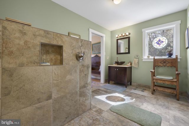 96 PEACH GLEN RD, Gardners, PA 17324