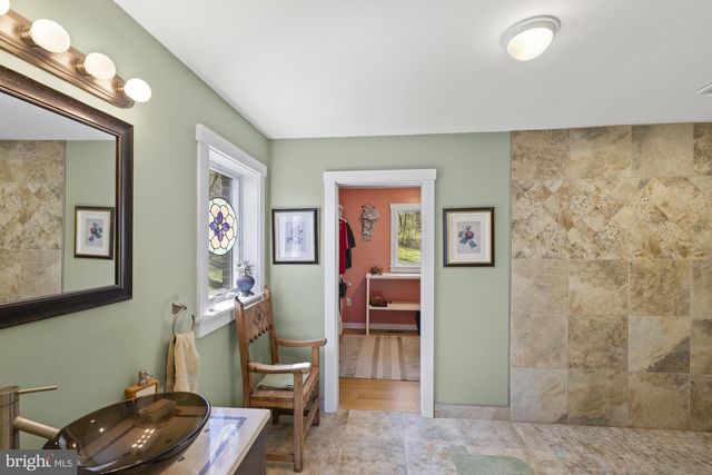 96 PEACH GLEN RD, Gardners, PA 17324