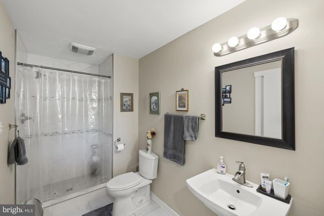 96 PEACH GLEN RD, Gardners, PA 17324