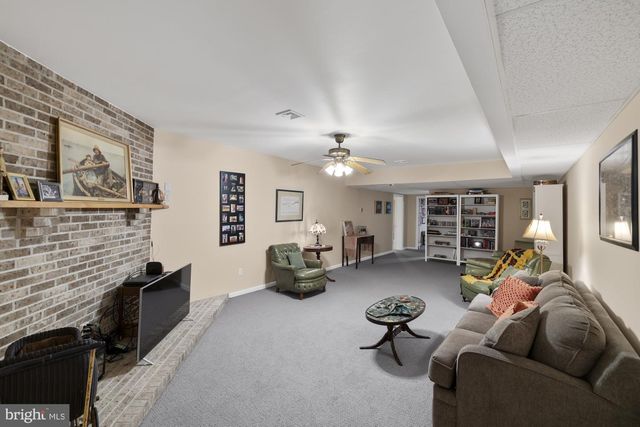 96 PEACH GLEN RD, Gardners, PA 17324