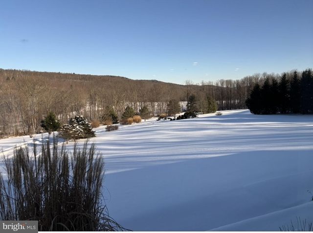 96 PEACH GLEN RD, Gardners, PA 17324