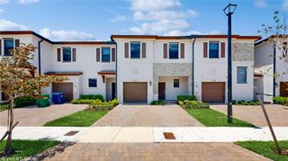 10004 SW 231 Lane, Miami, FL 33190