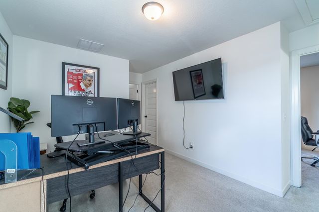 953 Mayrock Drive, Fort Wayne, IN 46818