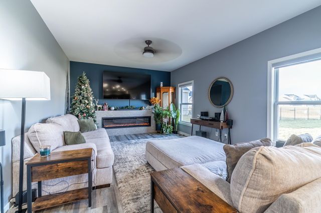 953 Mayrock Drive, Fort Wayne, IN 46818