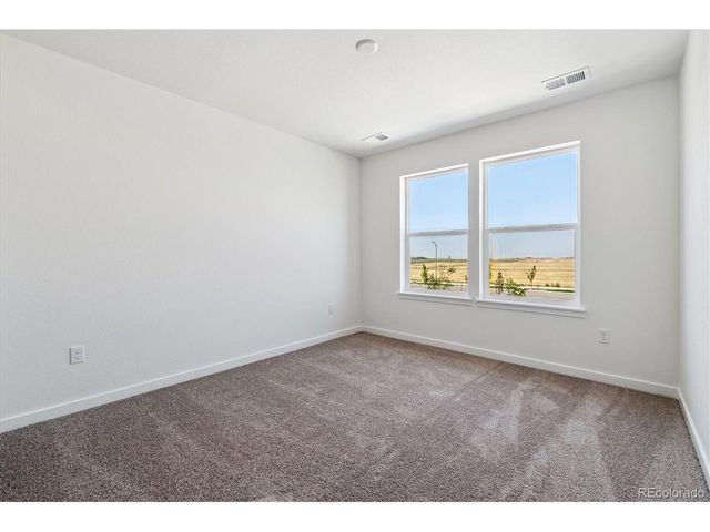 25010 E 42nd Ave, Aurora, CO 80019