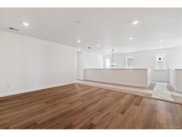 25010 E 42nd Ave, Aurora, CO 80019