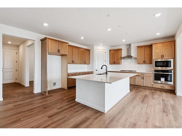 25010 E 42nd Ave, Aurora, CO 80019