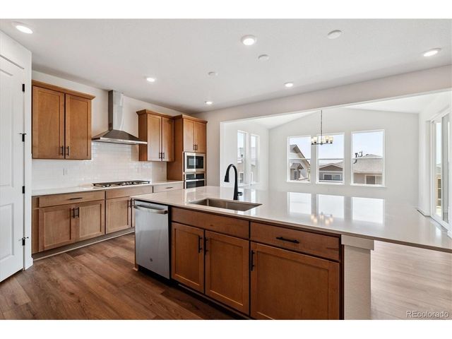 25010 E 42nd Ave, Aurora, CO 80019